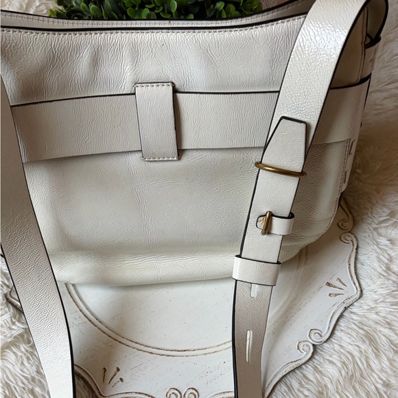 Tory Burch Gemini Link White Patent Leather Crossbody Shoulder Bag - Picture 4 of 10